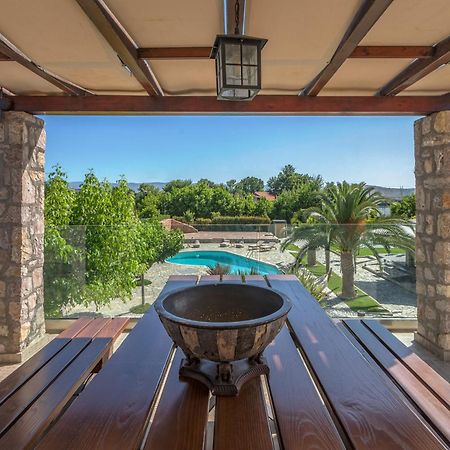 Vintage Suites Trikala Buitenkant foto