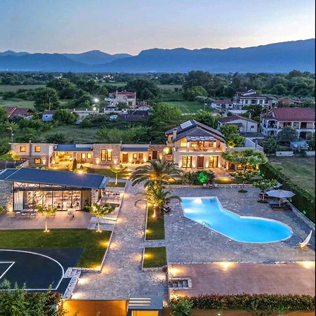 Vintage Suites Trikala Buitenkant foto