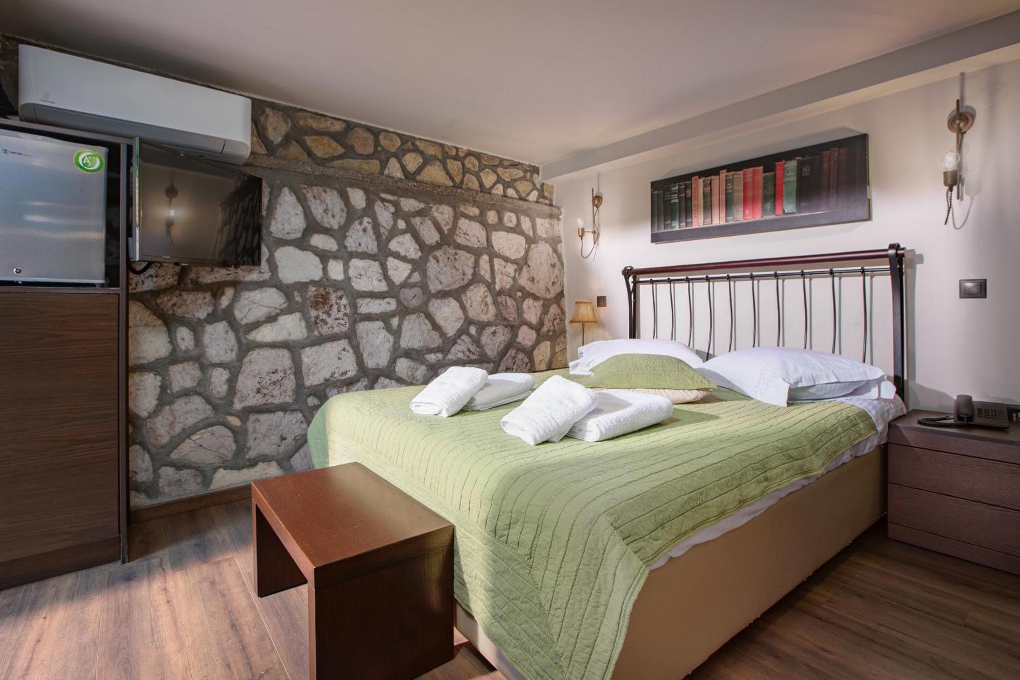Vintage Suites Trikala Buitenkant foto