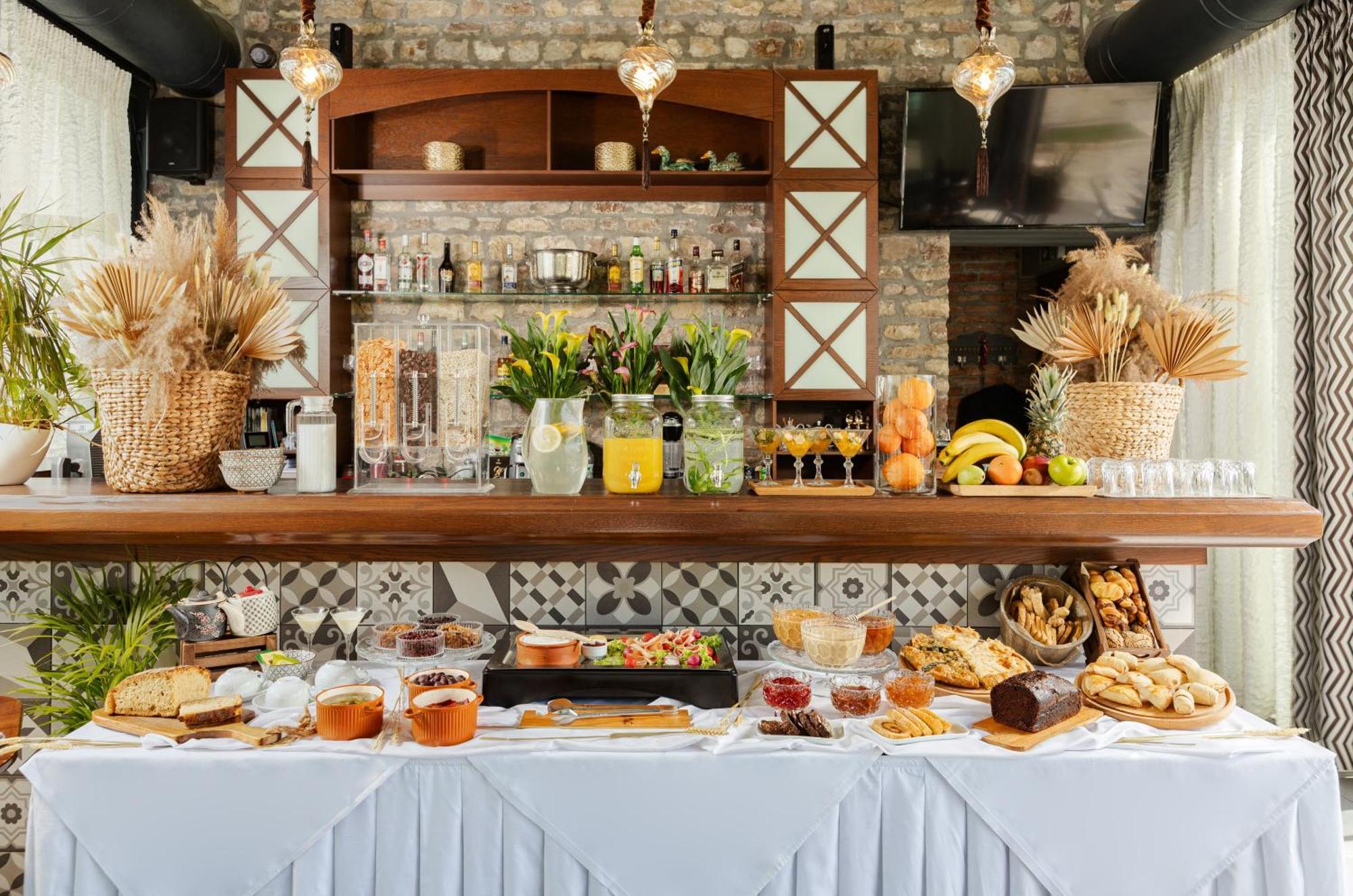 Vintage Suites Trikala Buitenkant foto
